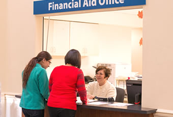 Students at financial aid office